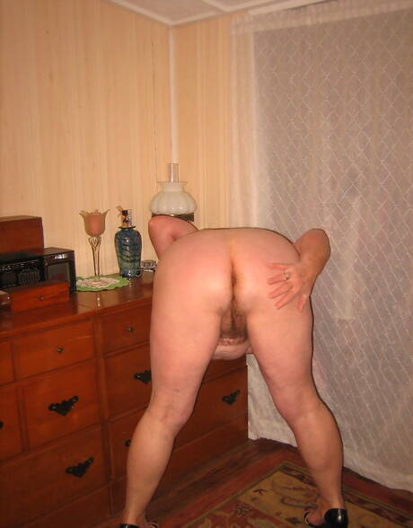 TAC Amateurs pleased to share with you a free picture gallery with Girdle Goddess xxx gallery 274309